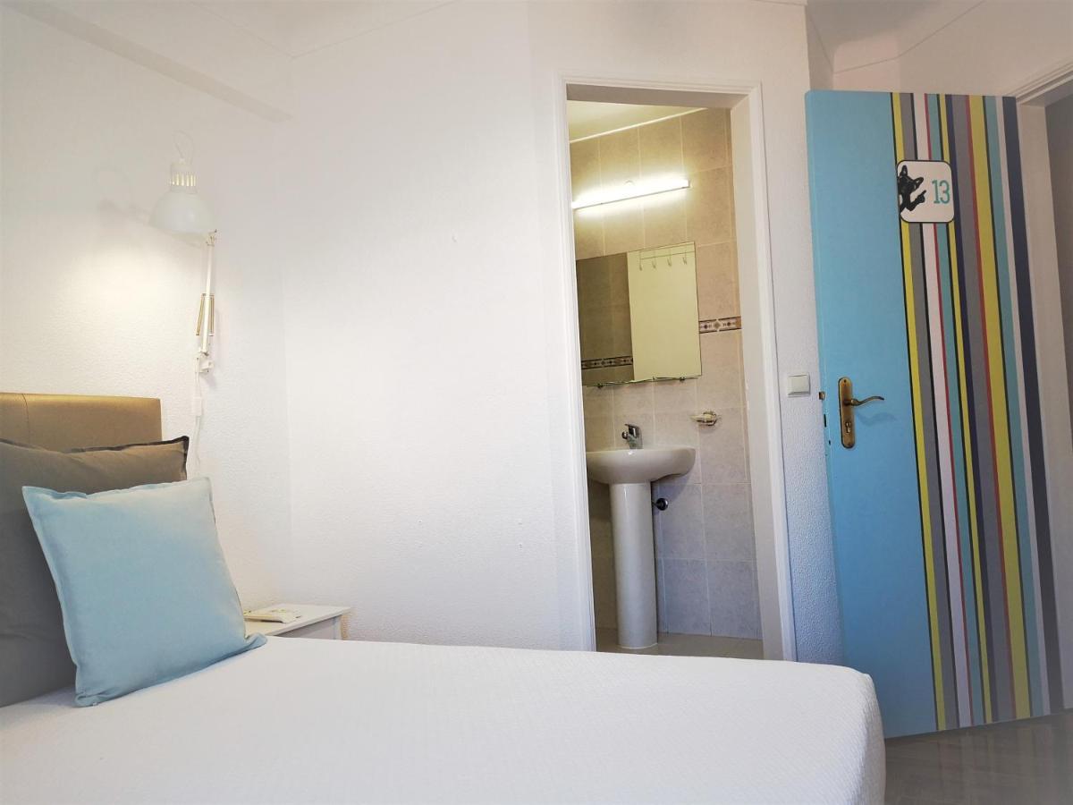 The Bulldog Inn - Duna Parque Resorts & Hotels วิลานอวา ดิ มิลฟงติส ภายนอก รูปภาพ